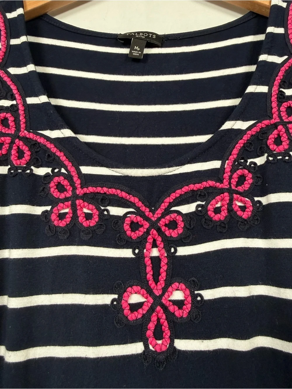 EMBROIDERED TASSEL-BELT STRIPE JERSEY MAXI DRESS, SIZE MP, GREAT CONDITION